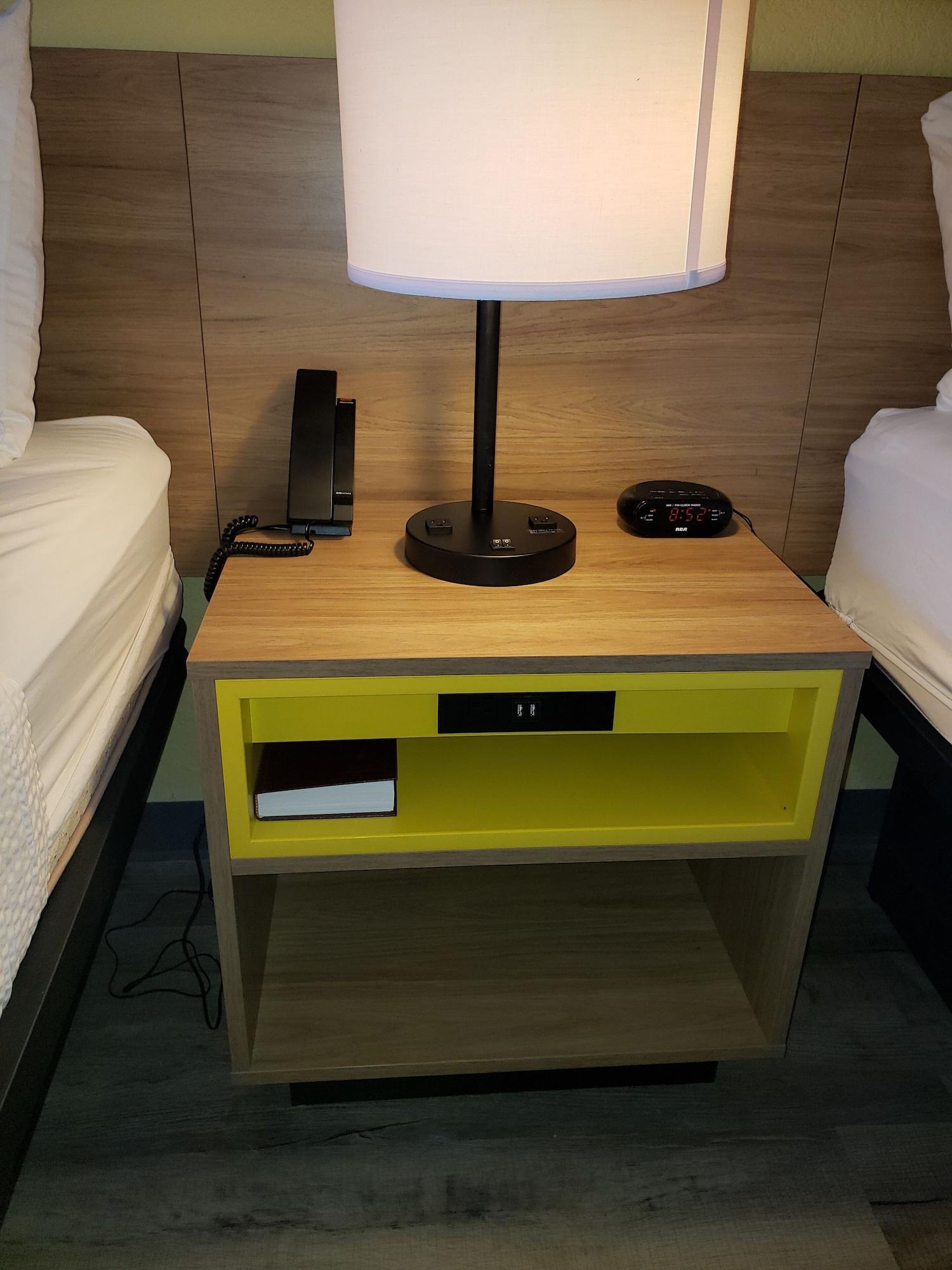 Days Inn & Suites By Wyndham Clovis Eksteriør bilde