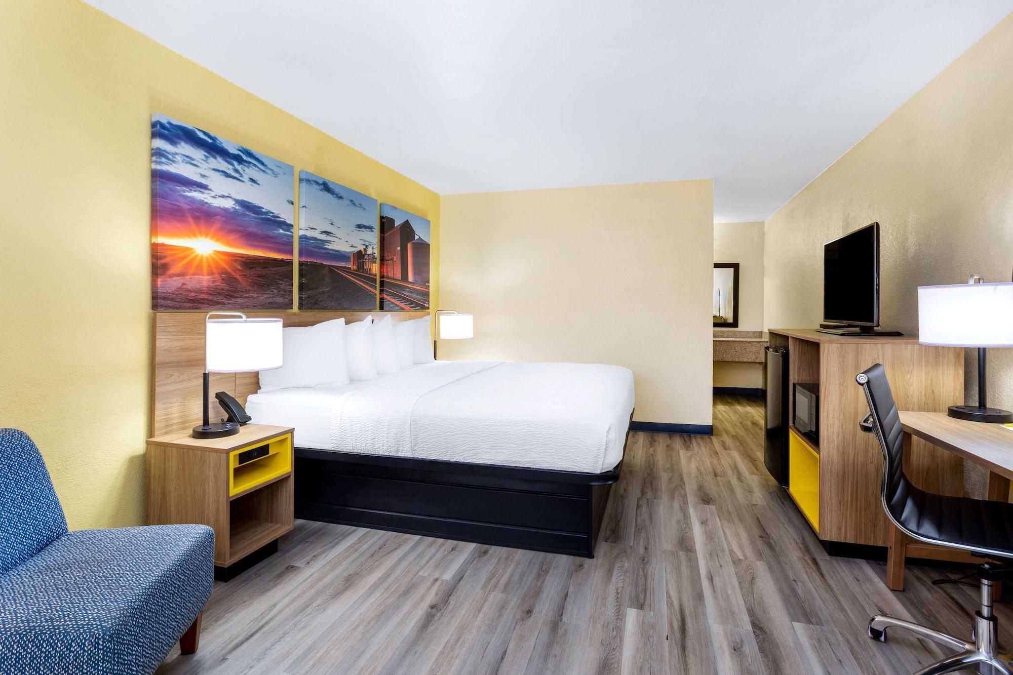Days Inn & Suites By Wyndham Clovis Eksteriør bilde