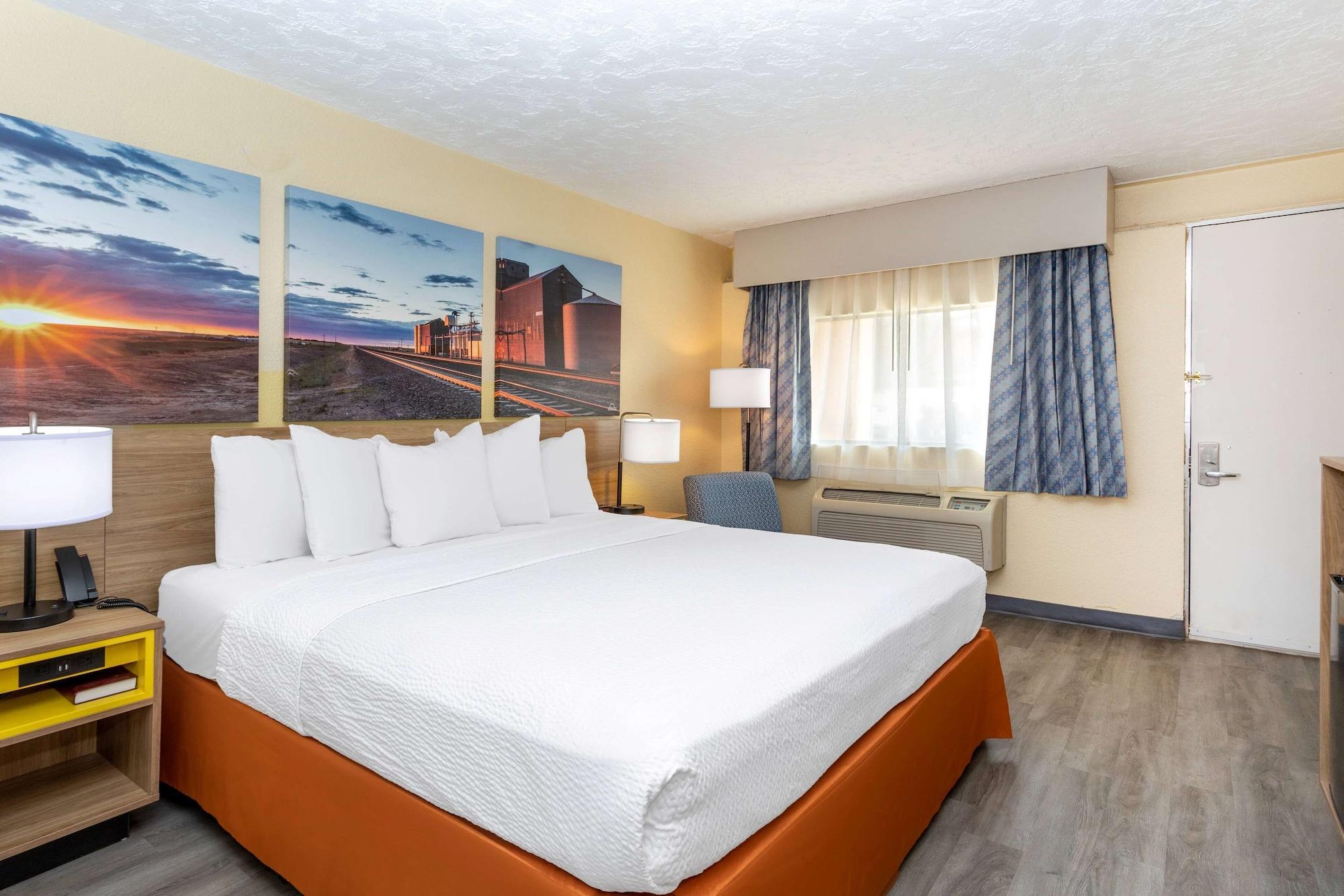 Days Inn & Suites By Wyndham Clovis Eksteriør bilde