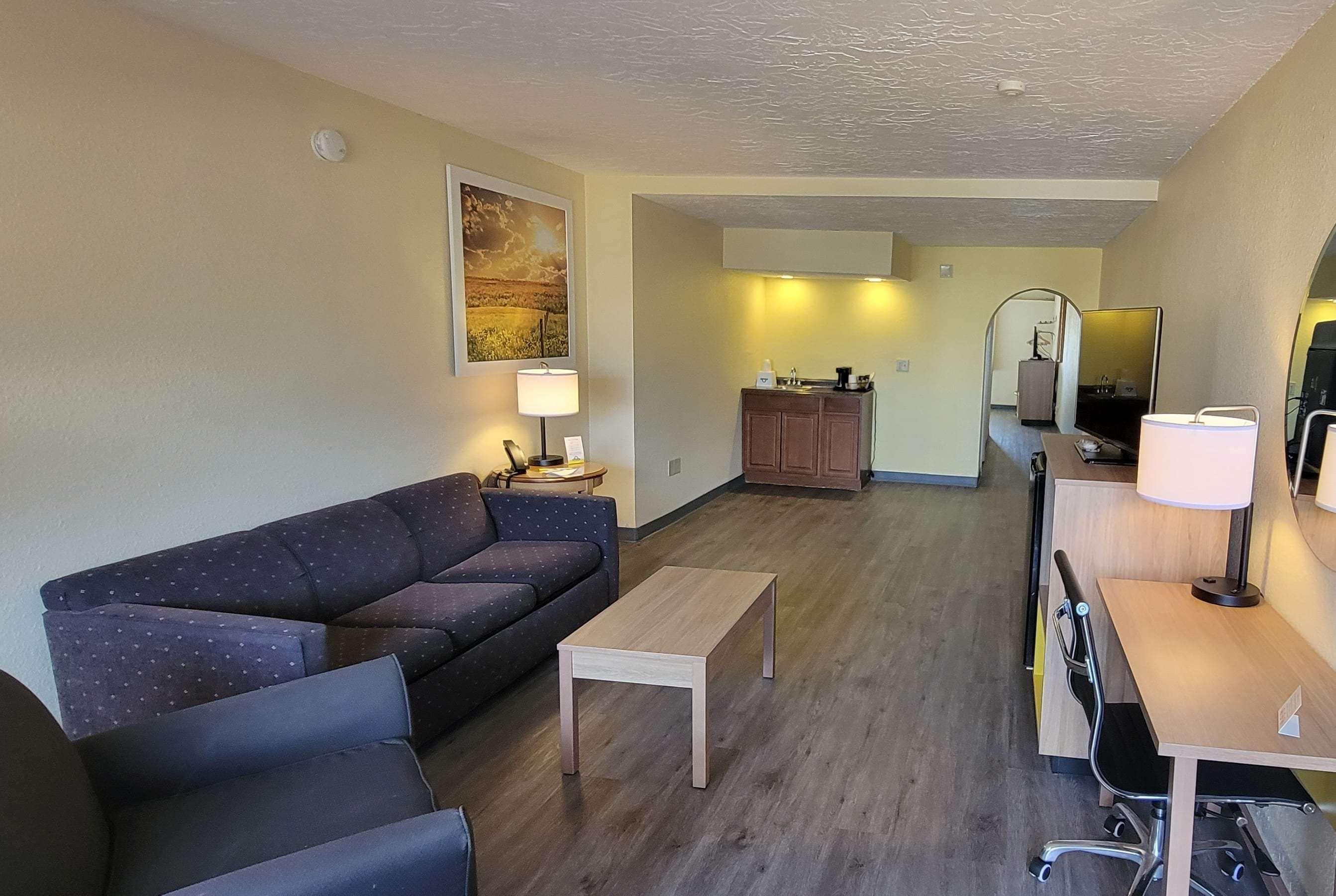 Days Inn & Suites By Wyndham Clovis Eksteriør bilde